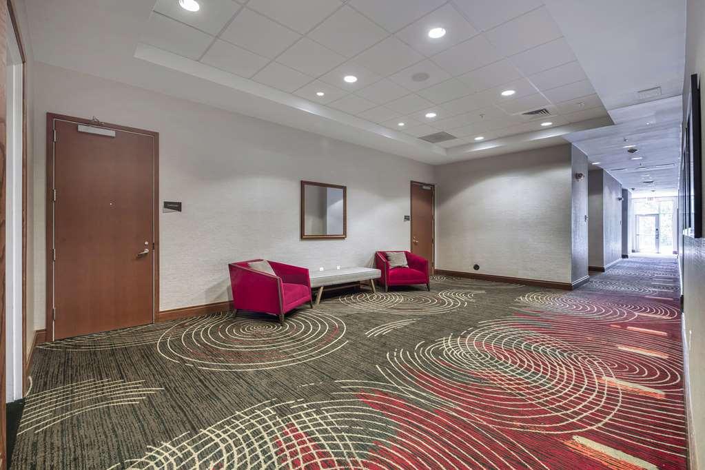 Doubletree By Hilton Raleigh-Cary Hotel Facilities photo