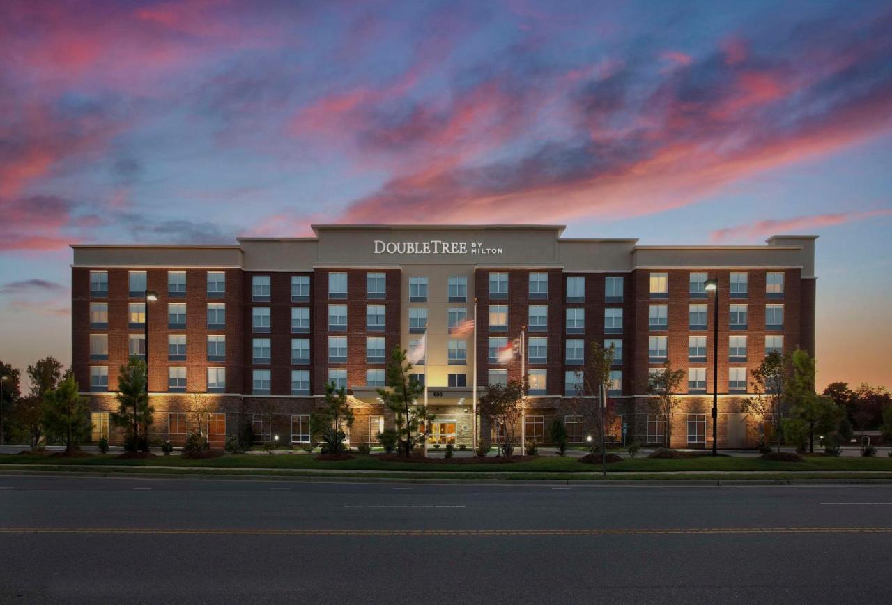 Doubletree By Hilton Raleigh-Cary Hotel Exterior photo